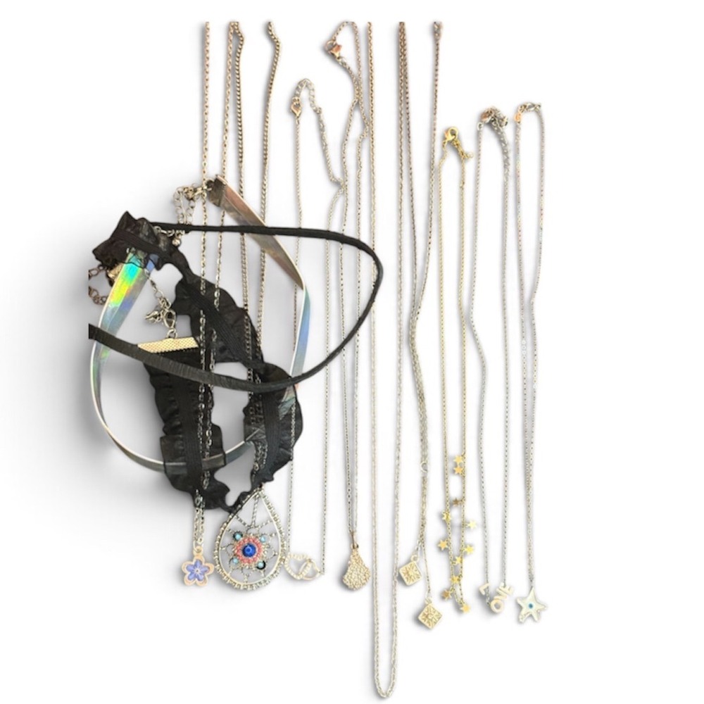 Lot of Necklaces and Chokers Silver Gold Tone Star Heart Lace Holographic